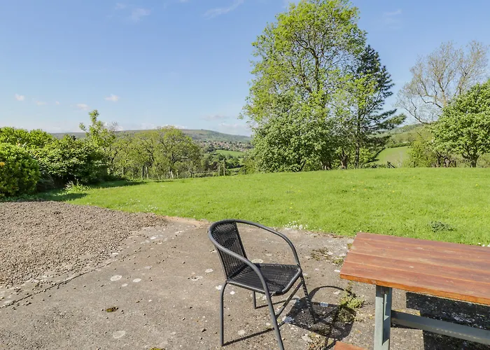 Semesterbostad Danby *