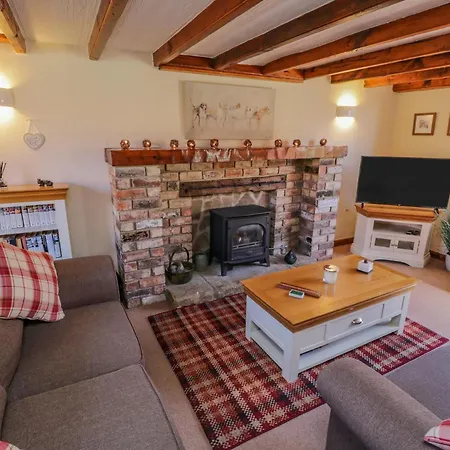 Danby Holiday home *