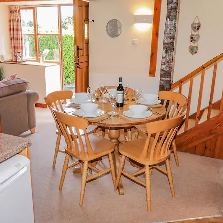 Holiday home Danby