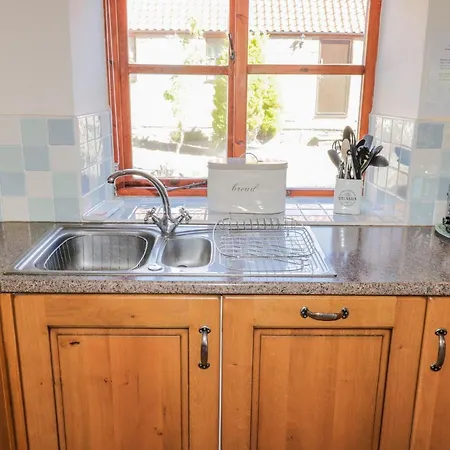 Holiday home Danby