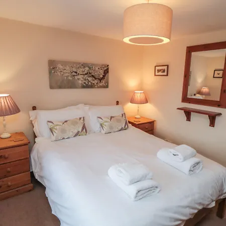 Holiday home Danby *