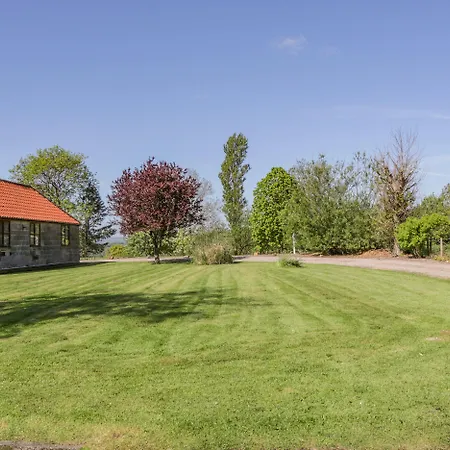 Holiday home Danby